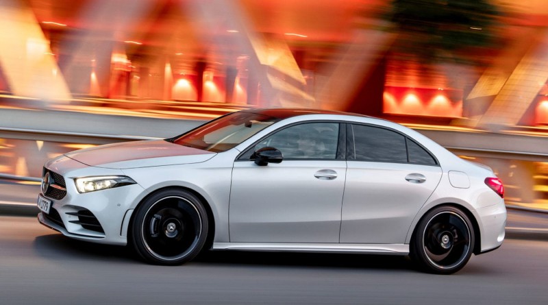 Mercedes-Benz A-Class "gánh" cả mảng sedan cho Mercedes