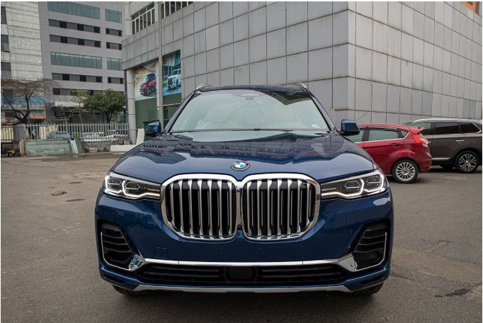 Đầu xe BMW X7 2020 cơ bắp nhưng vẫn sang trọng