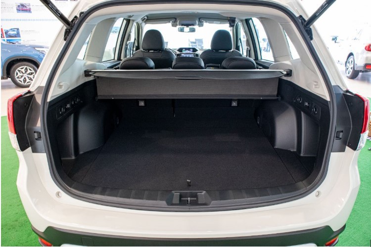 Subaru Forester 2019 sở hữu khoang hành lý rộng nhất phân khúc