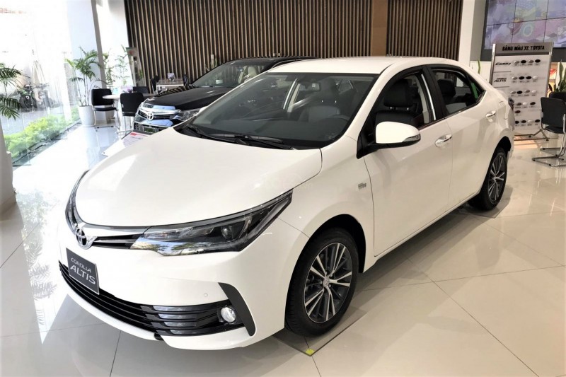 Toyota Corolla Altis chiếm phần lớn doanh số bán xe nhập khẩu của Toyota Việt Nam trong tháng 01/2020 (Ảnh tin rao Oto.com.vn)