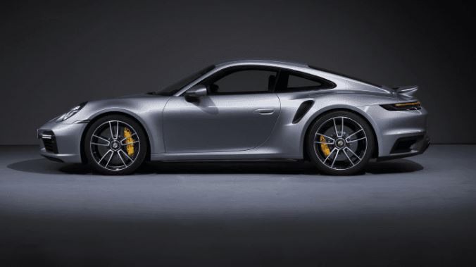 Porsche 911 2020 Turbo S đời mới giá "chát" hơn.