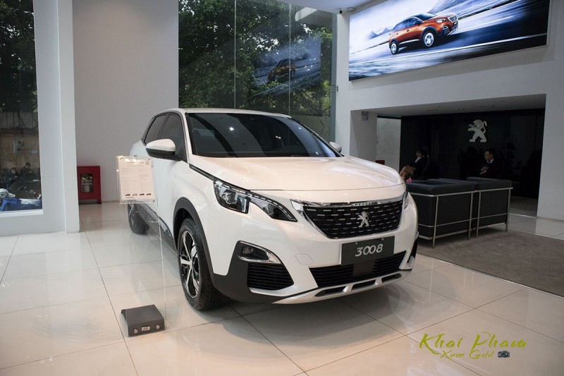 Peugeot 3008​​ Active 2020 rẻ hơn 50 triệu đồng.