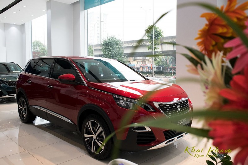 Peugeot 5008 2020 có bản giá rẻ để cạnh tranh.