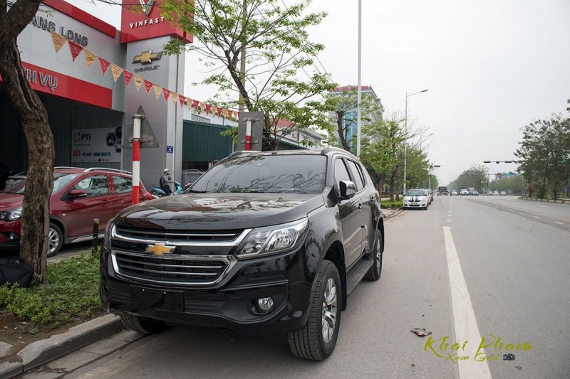 Chevrolet Trailblazer giảm sâu gần 200 triệu đồng.