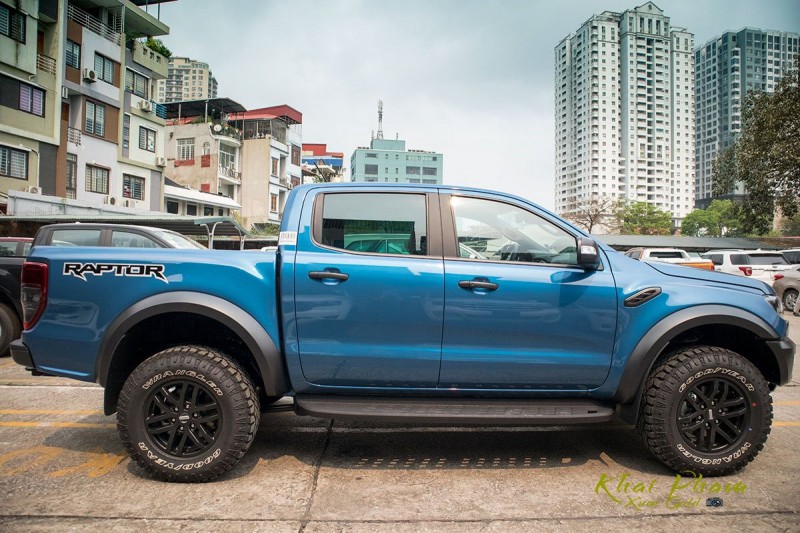 Ford Ranger Raptor 2020 đã về đại lý, thêm trang bị, giá không đổi