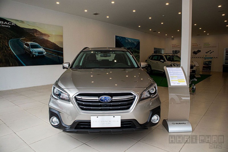 Subaru Outback khuyến mãi 180 triệu đồng trong tháng 4.