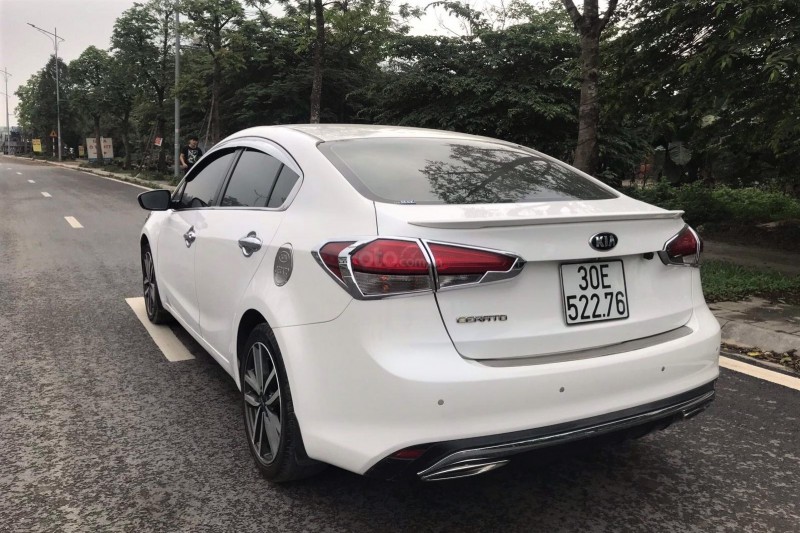 Kia Cerato 2016 cho trải nghiệm khá ồn khi di chuyển trên đường xấu. (Ảnh: Tin rao trên Oto.com.vn)