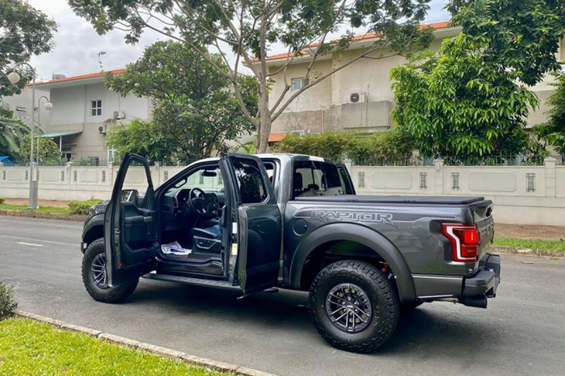 Ford F-150 Raptor cửa Rolls-Royce