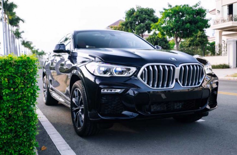  El nuevo BMW X6 tiene un precio de VND mil millones en Vietnam