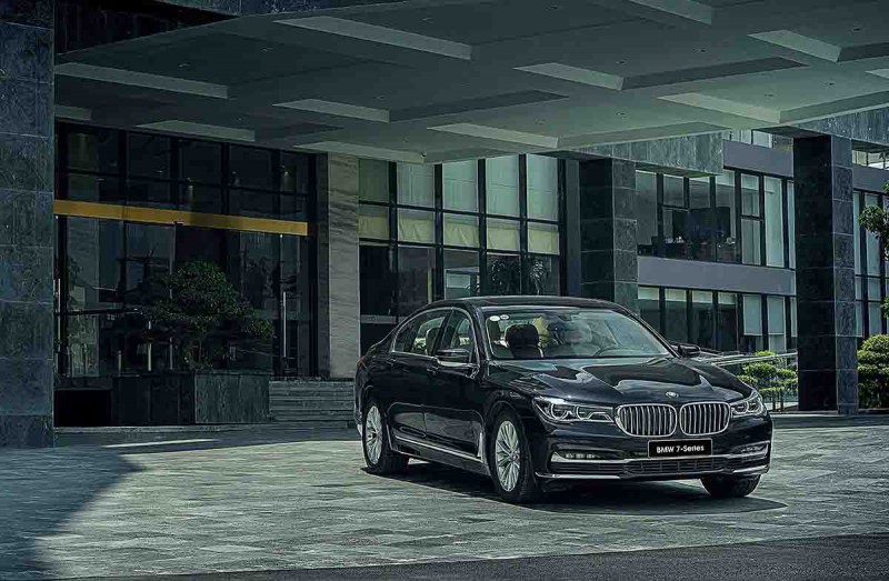 Thông số kỹ thuật xe BMW 7-Series 2019.