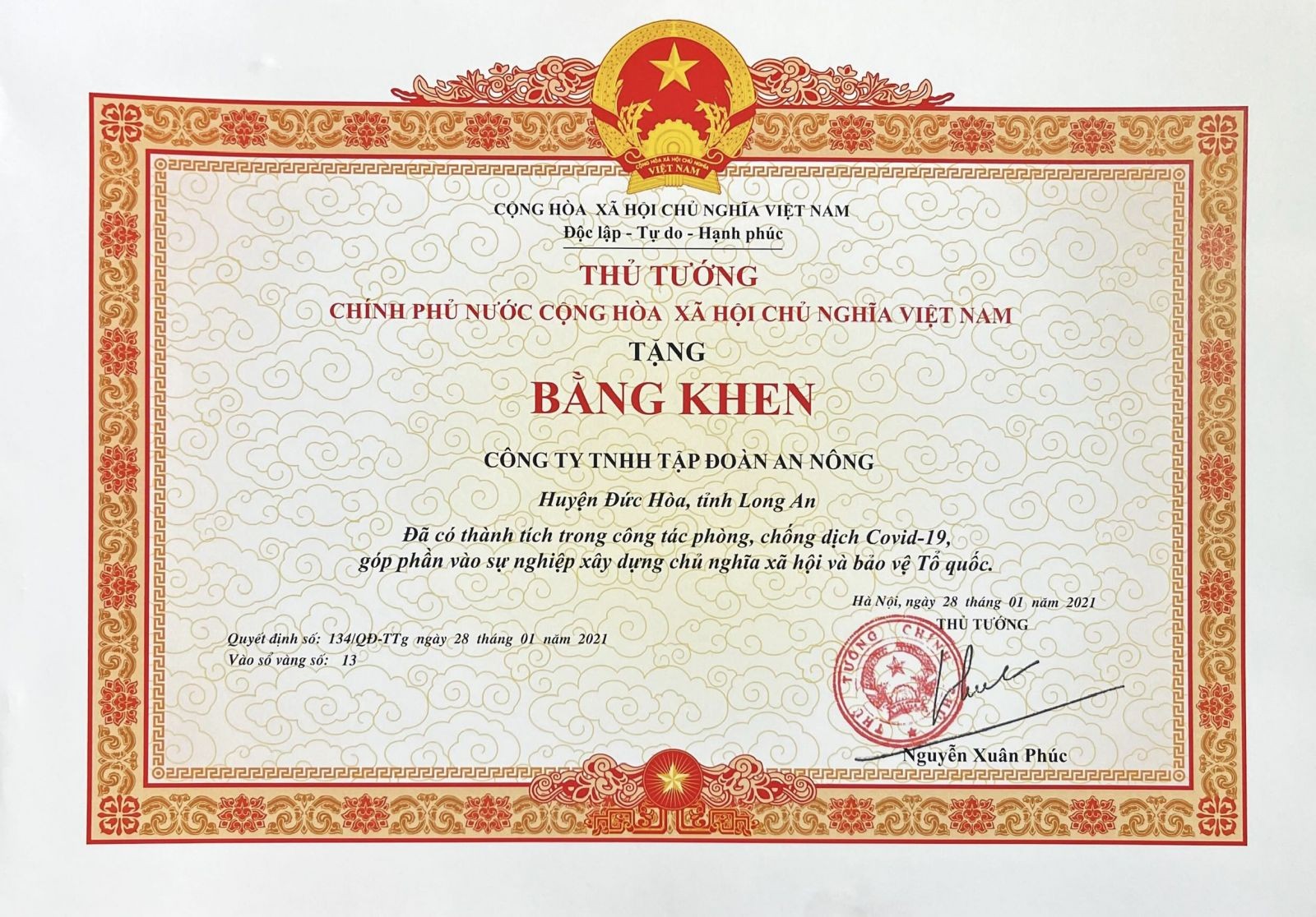 bang-khen-cua-thu-tuong-chinh-phu1-1650592653.jpg