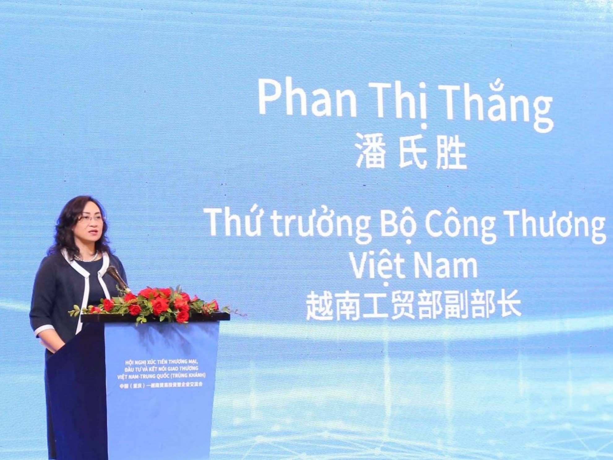 thu-truong-bo-cong-thuong-phan-thi-thang-pld-1697471609.jpg