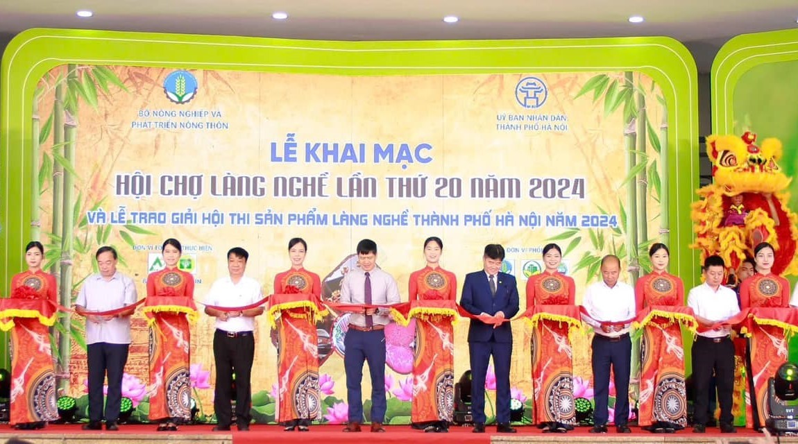 le-khai-mac-hoi-cho-pld-1727948996.jpg