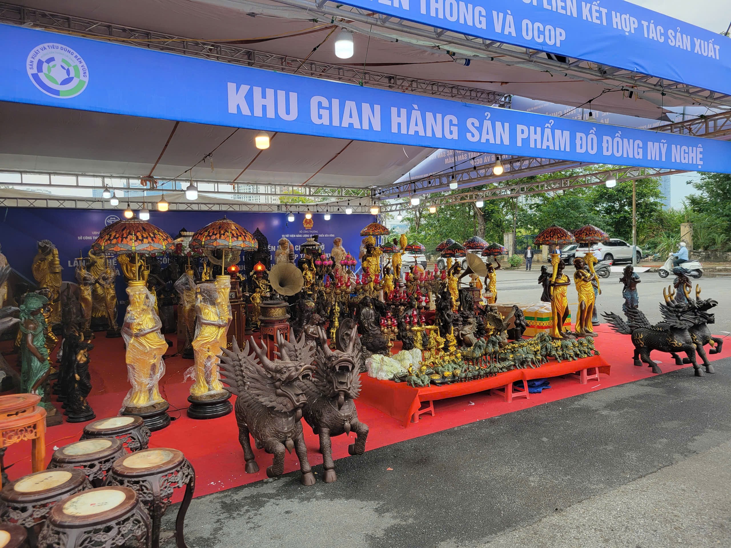 ket-noi-chuoi-san-xuat-tieu-dung-ben-vung-pld-1730109851.jpg