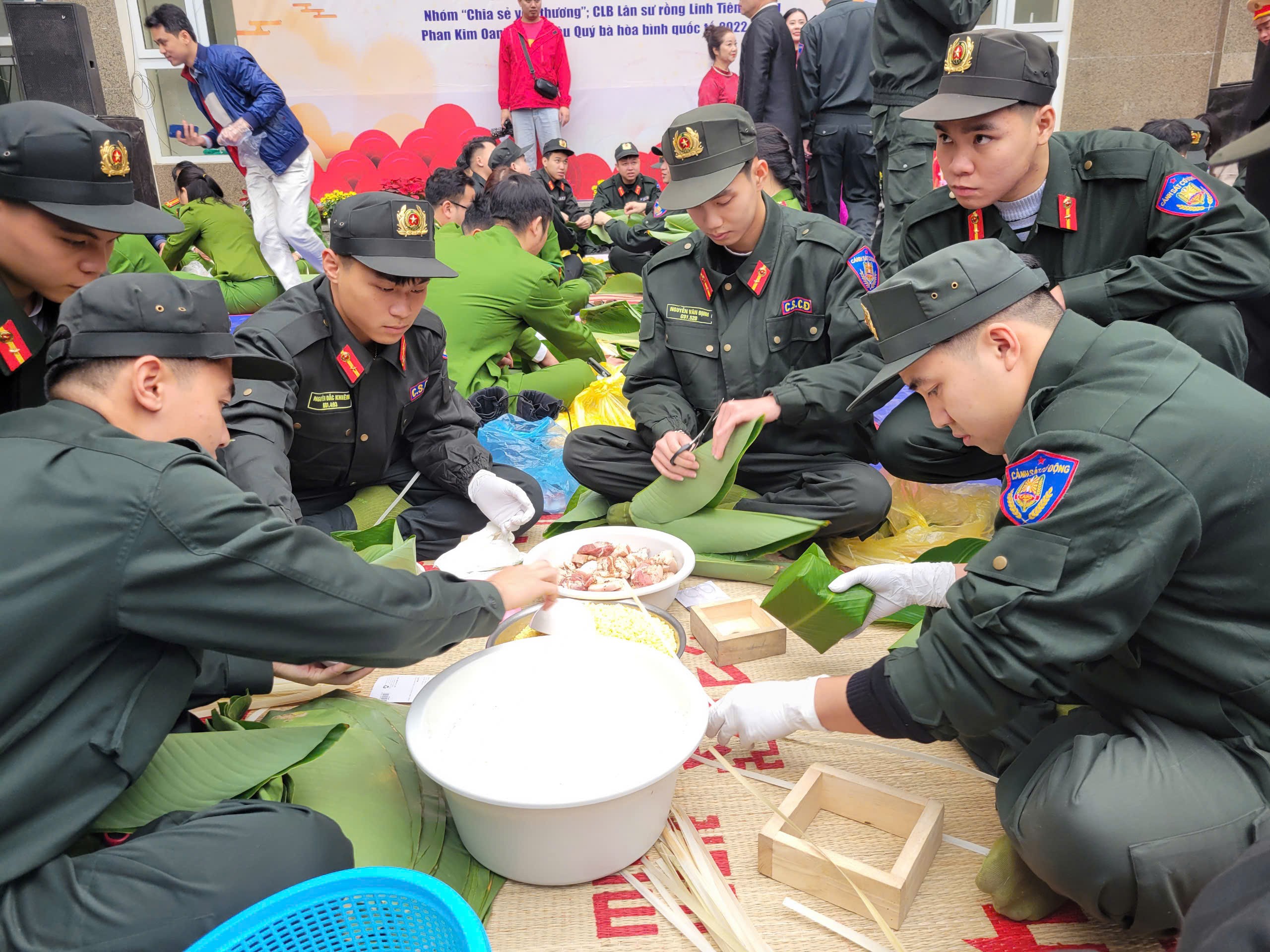 canh-sat-co-dong-pld-1737647996.jpg