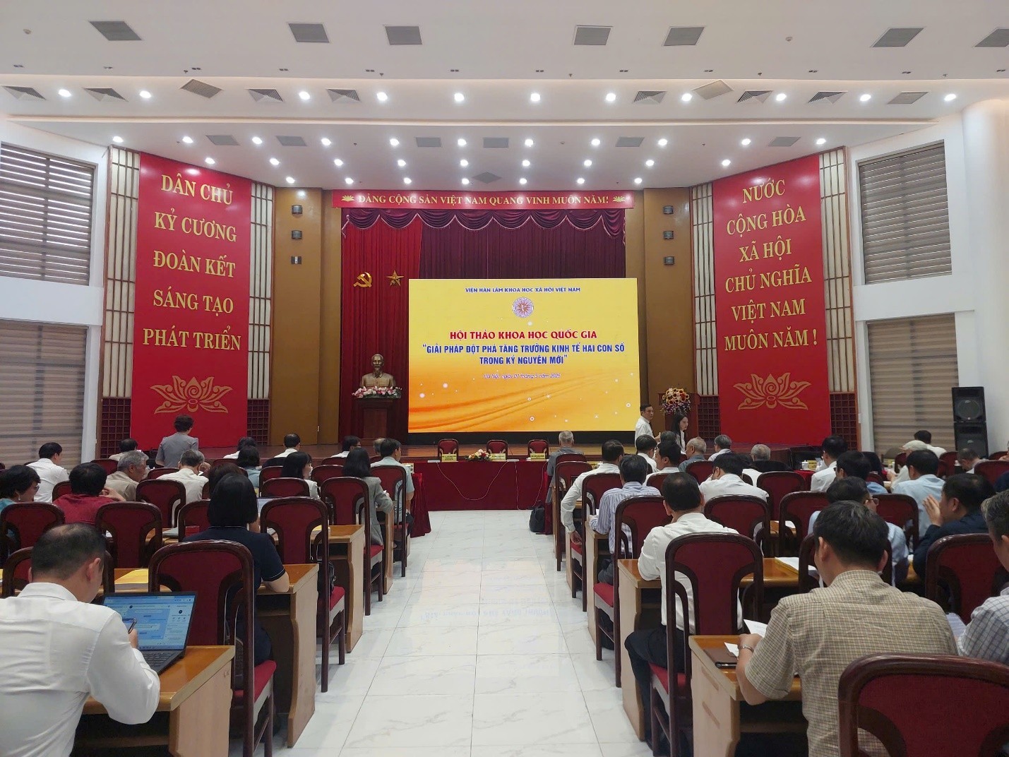 vien-han-lam-khoa-hoc-xa-hoi-viet-nam-pld-1746615877.jpg