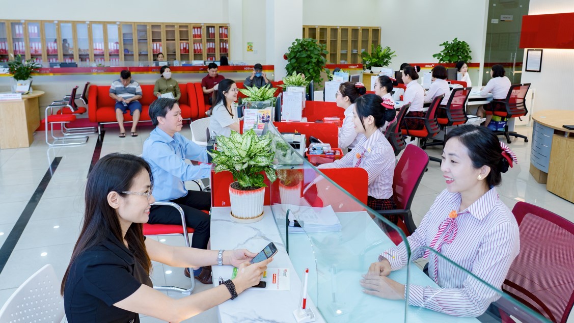 trien-khai-chuong-trinh-trong-diem-cua-chinh-phu-hdbank-mo-goi-vay-uu-dai-20000-ty-dong-cho-doanh-nghiep-ha-tang-va-cong-nghe-so-1747629239.jpg