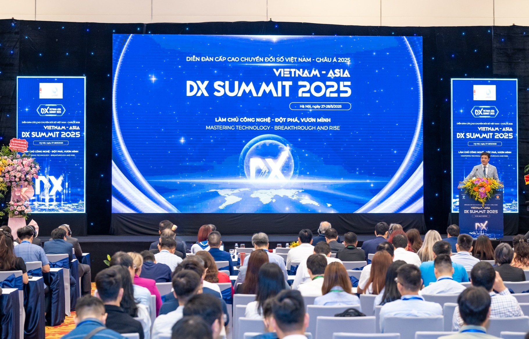 vietnam-asia-dx-summit-2025-pld-1748341694.jpg