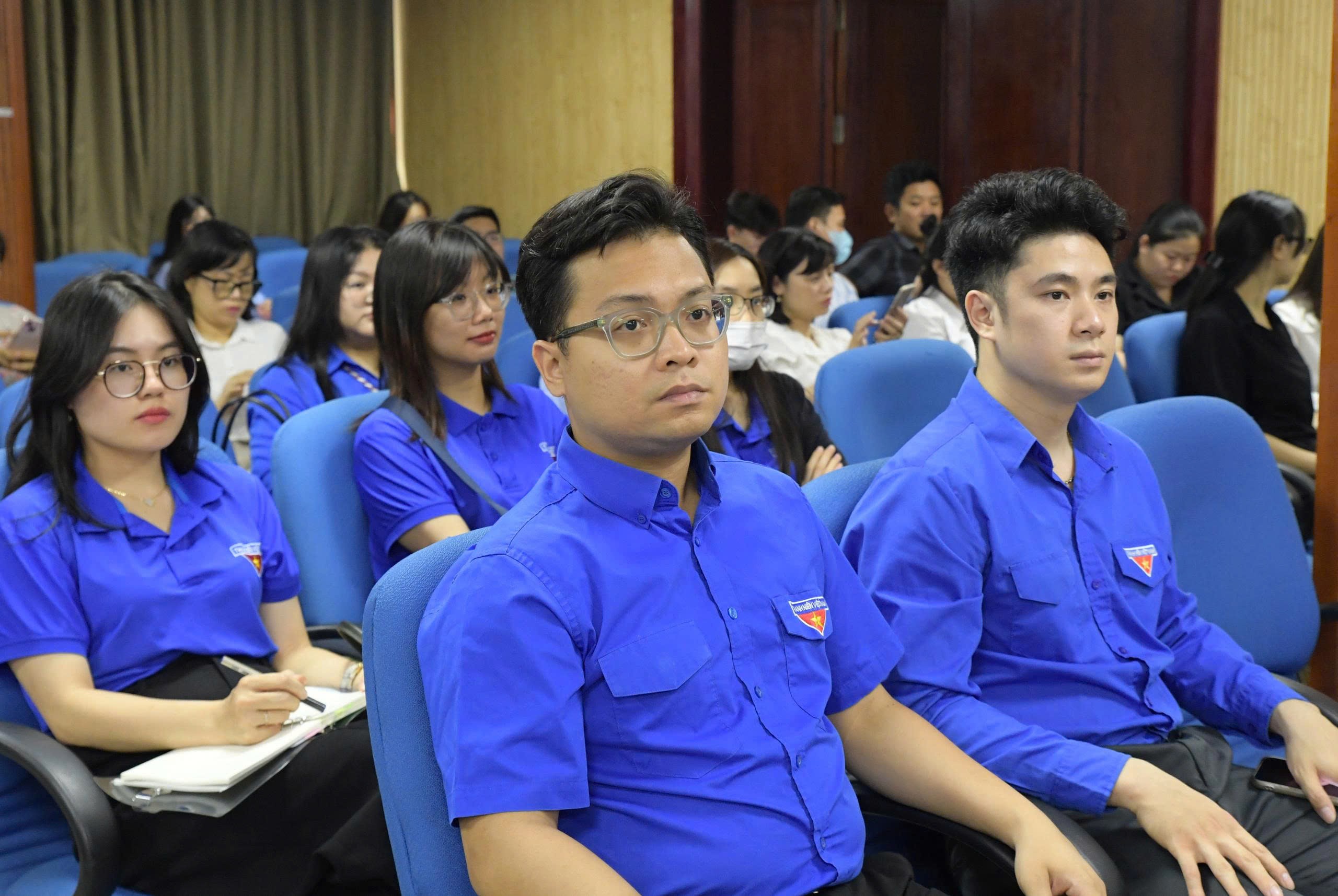 thanh-nien-viet-nam-pld-1748524865.jpg