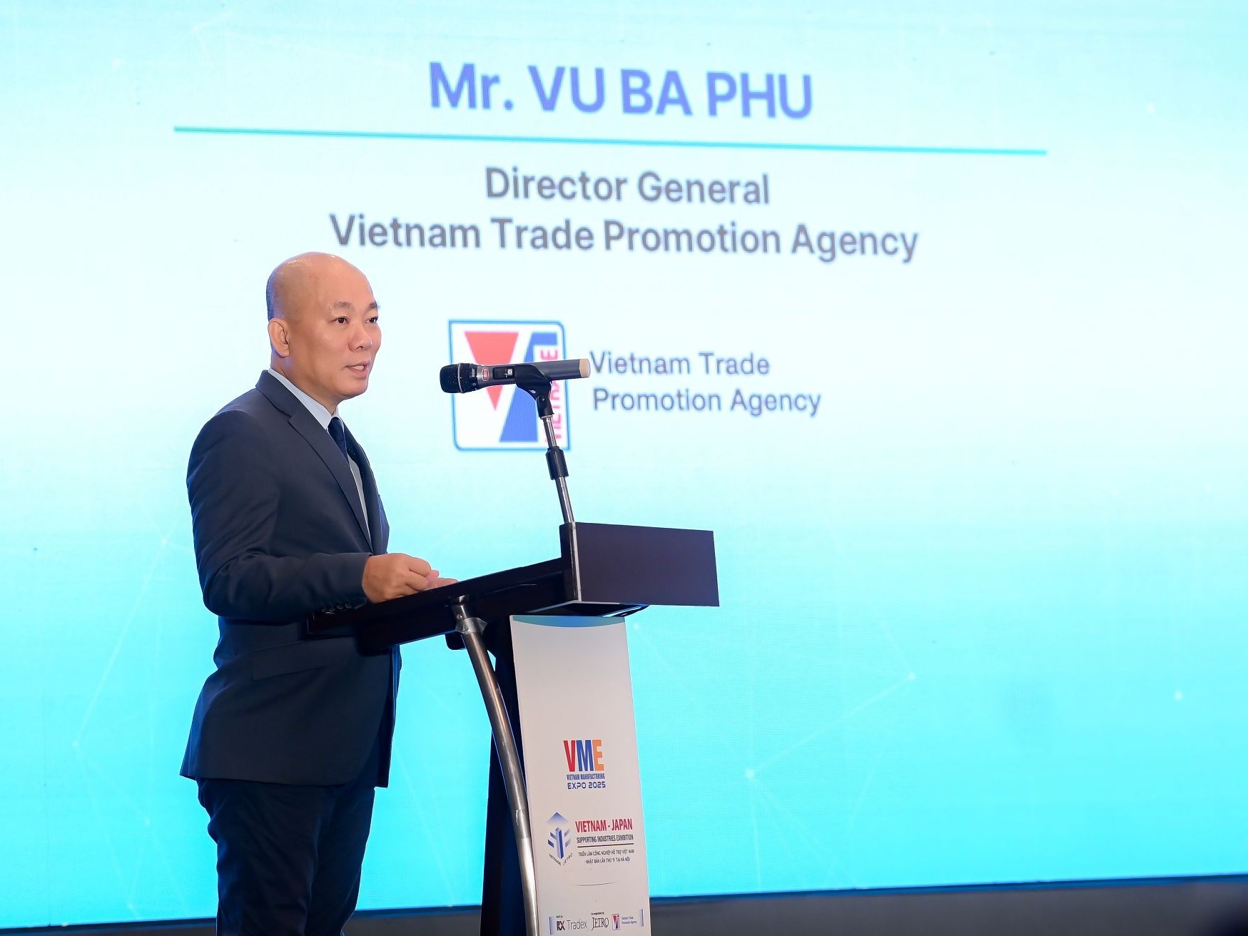 ong-vu-ba-phu-pld-1748940857.JPG