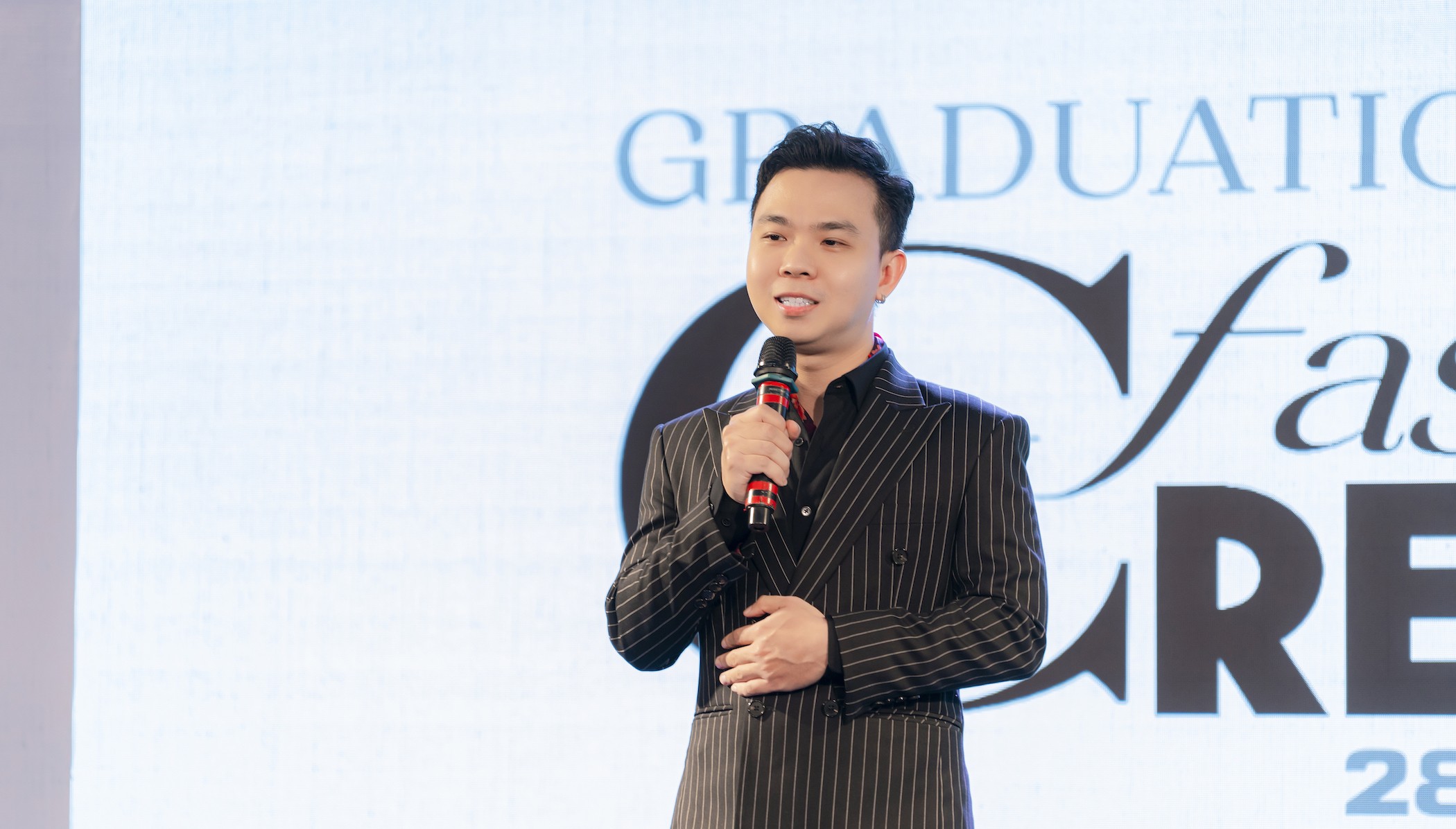 giam-doc-chuong-trinh-thiet-ke-thoi-trang-hsu-phat-bieu-tai-su-kien-1751210113.jpg