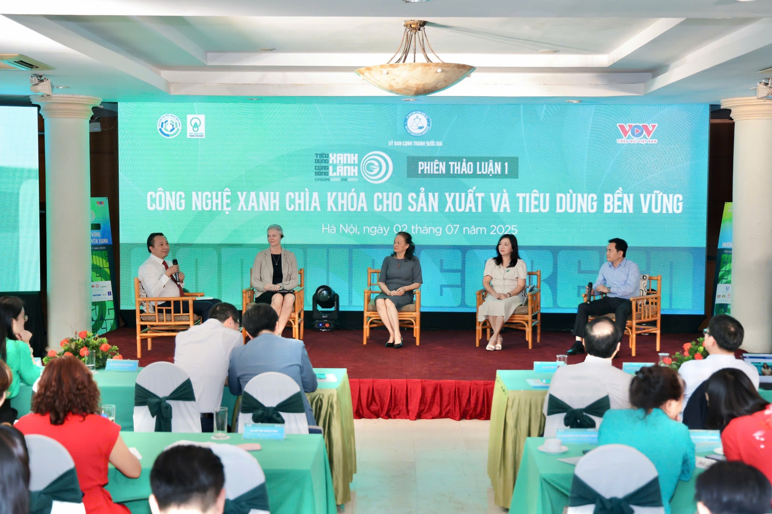 tieu-dung-ben-vung-pld-1751464736.jpg