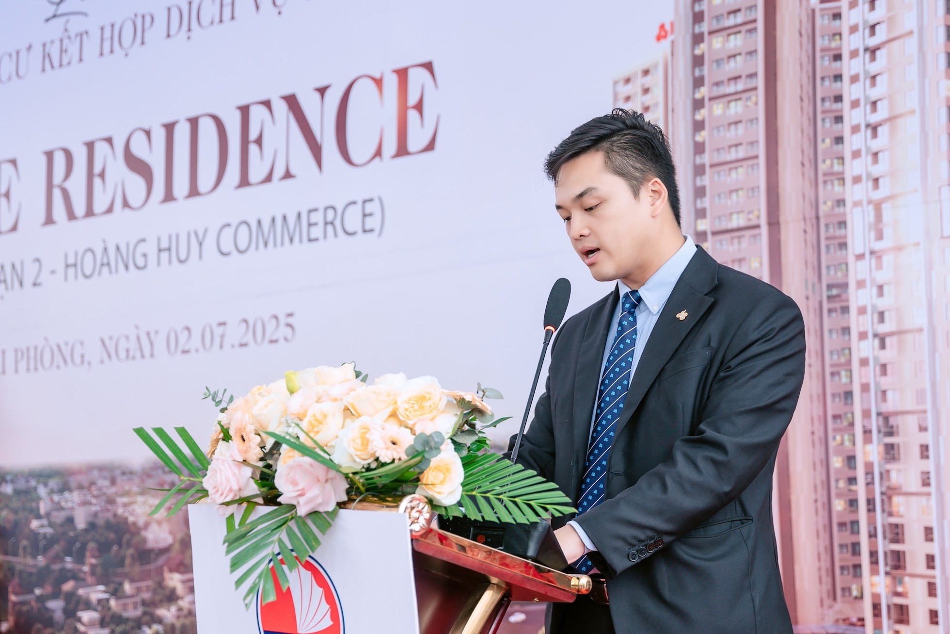 ong-le-viet-hieu-phat-bieu-tai-su-kien-1751594110.jpg