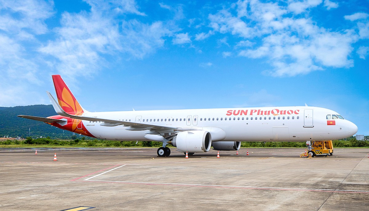 tau-bay-dau-tien-sun-phu-quoc-airways-1754984998.jpeg