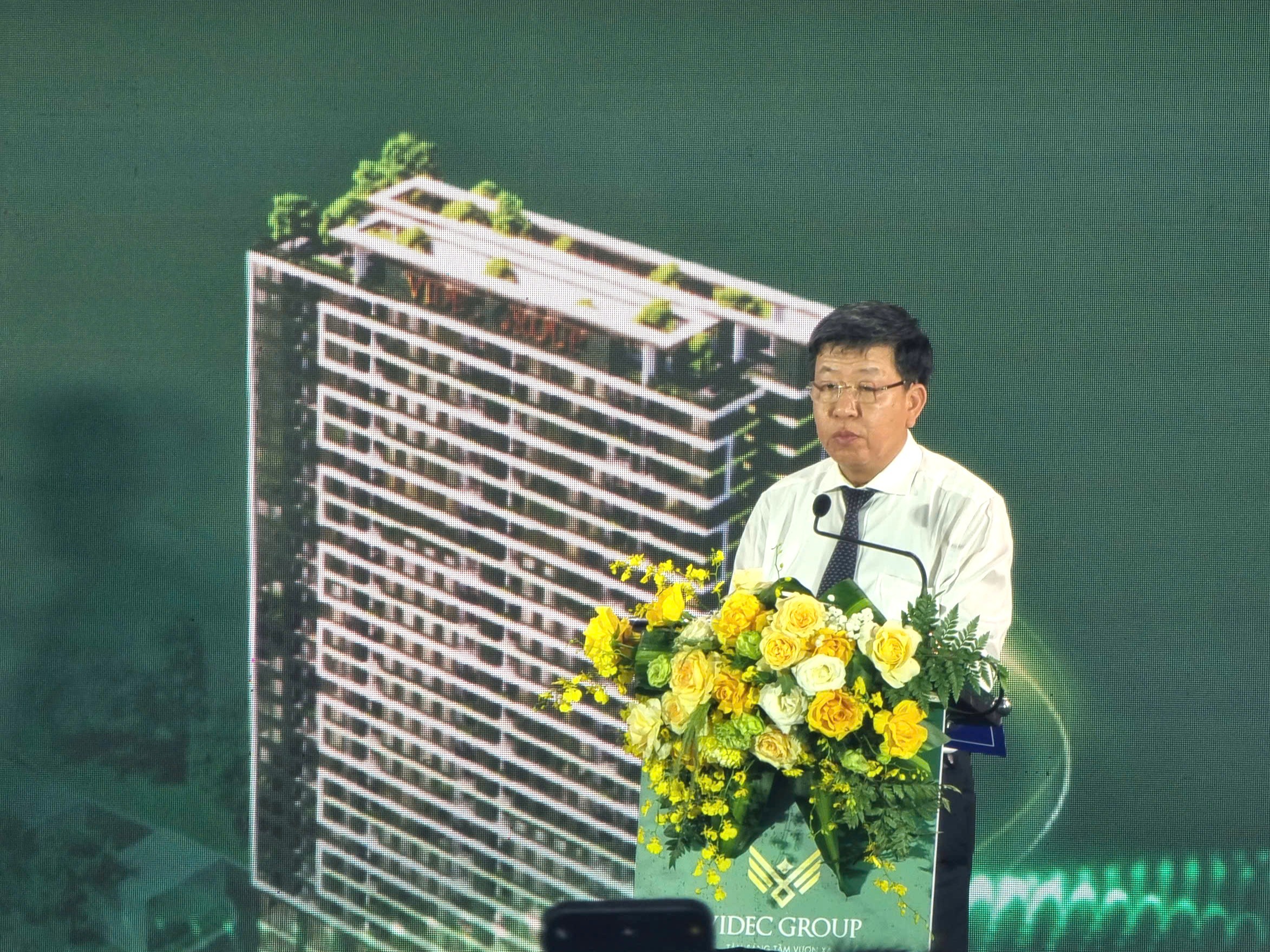 pho-chu-tich-ubnd-thanh-pho-duong-duc-tuan-pld-1755096048.jpg