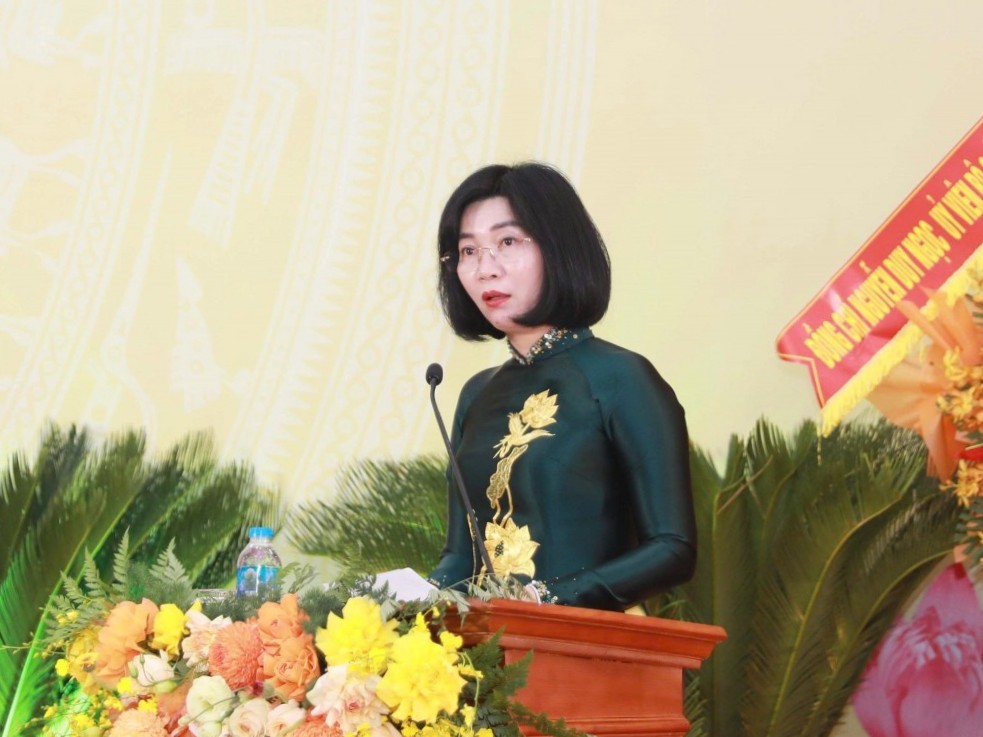 pho-chu-tich-thuong-truc-hdnd-tp-ha-noi-phung-thi-hong-ha-pld-1755185480.jpg