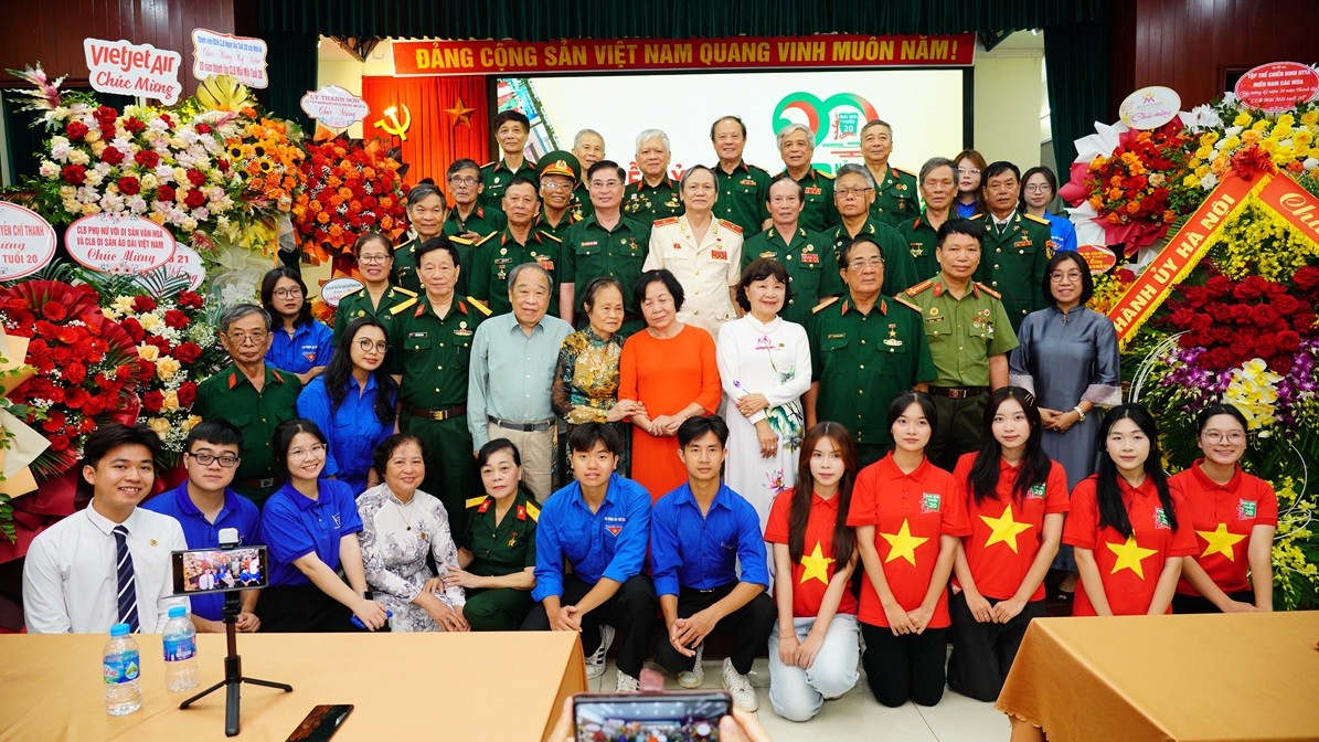 mai-mai-tuoi-20-pld-1755357296.JPG