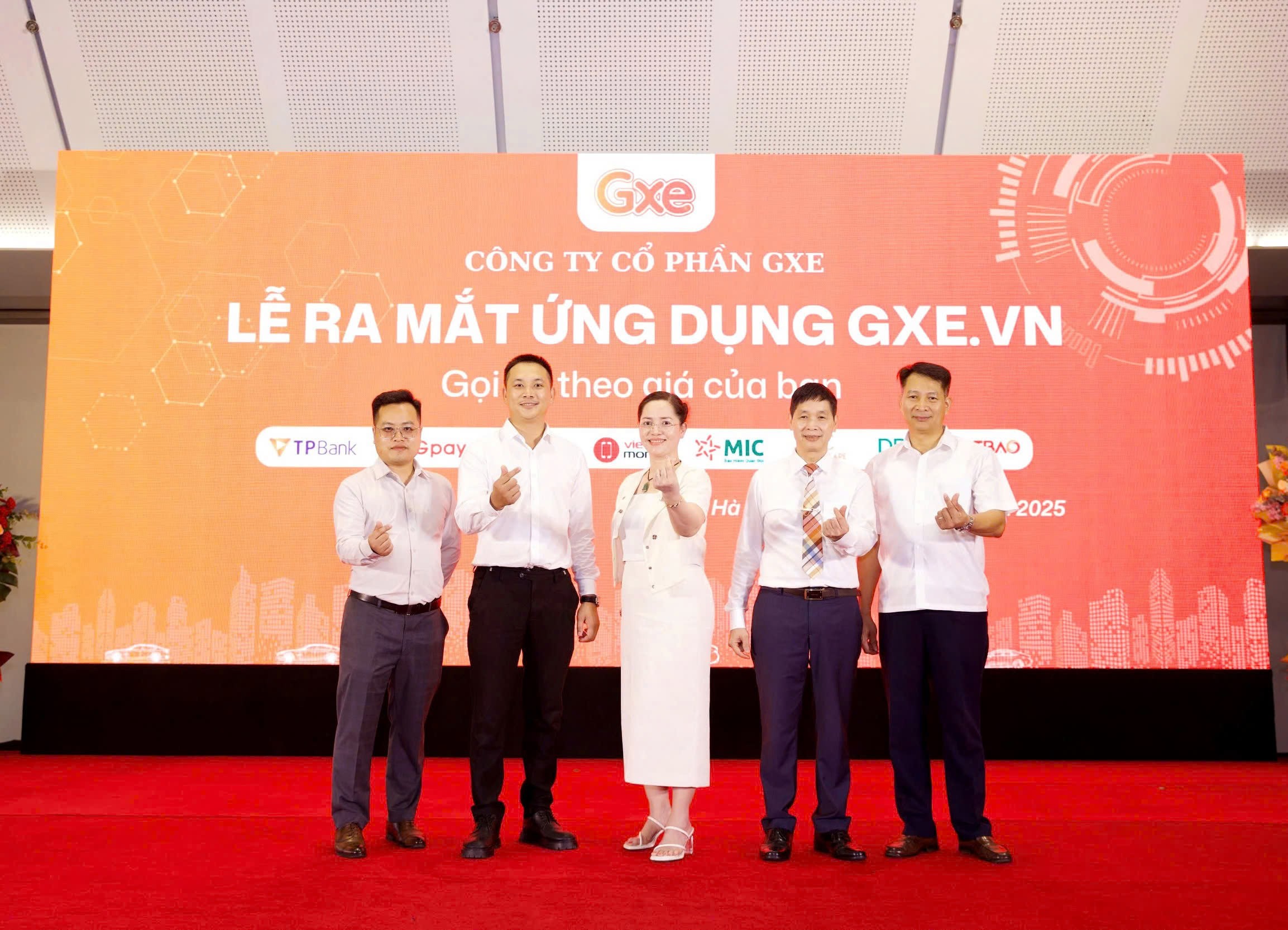 ung-dung-dat-xe-gxe-pld-1755786740.jpg