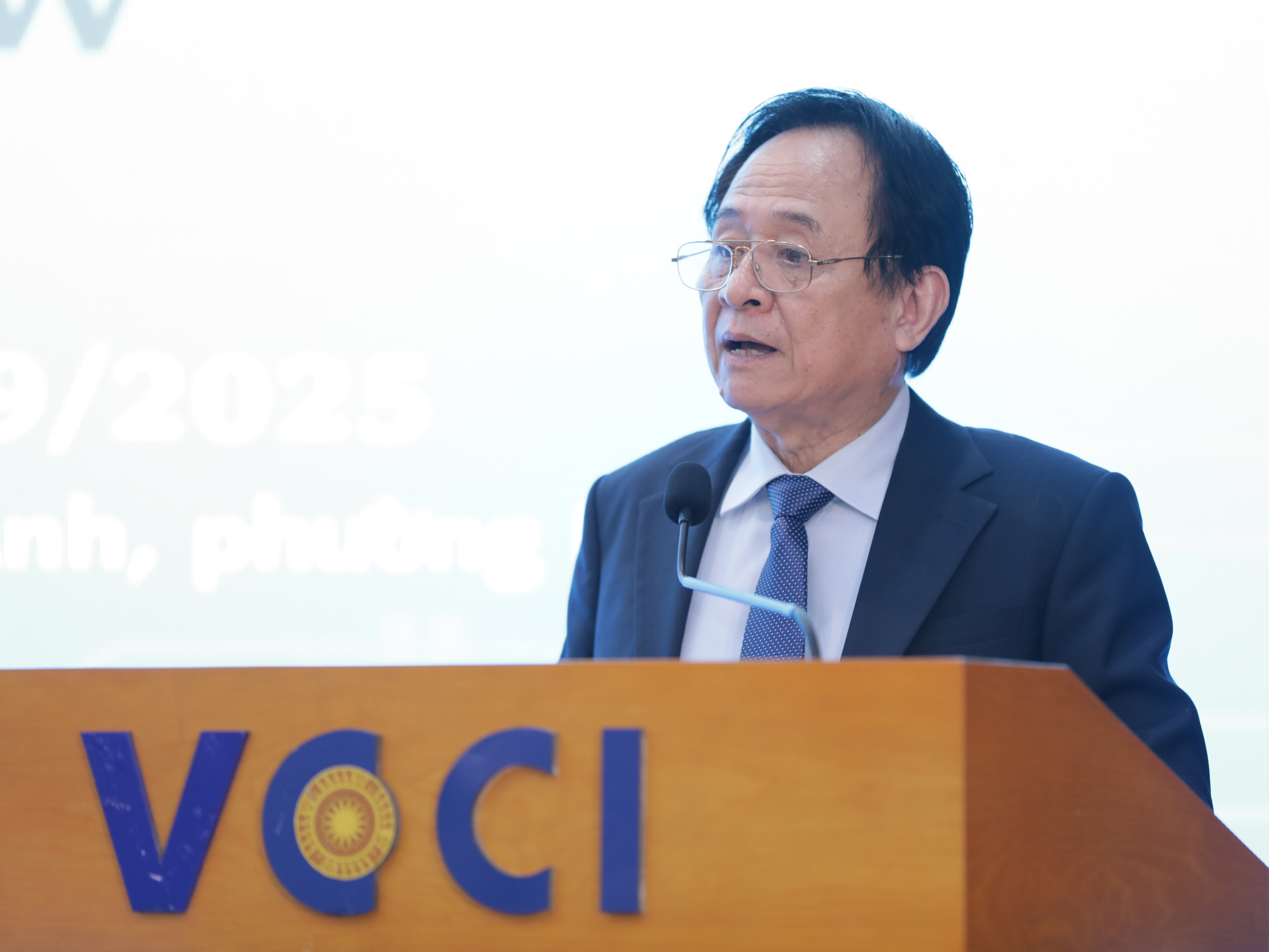 ong-dang-ngoc-luyen-pld-1757585888.jpg