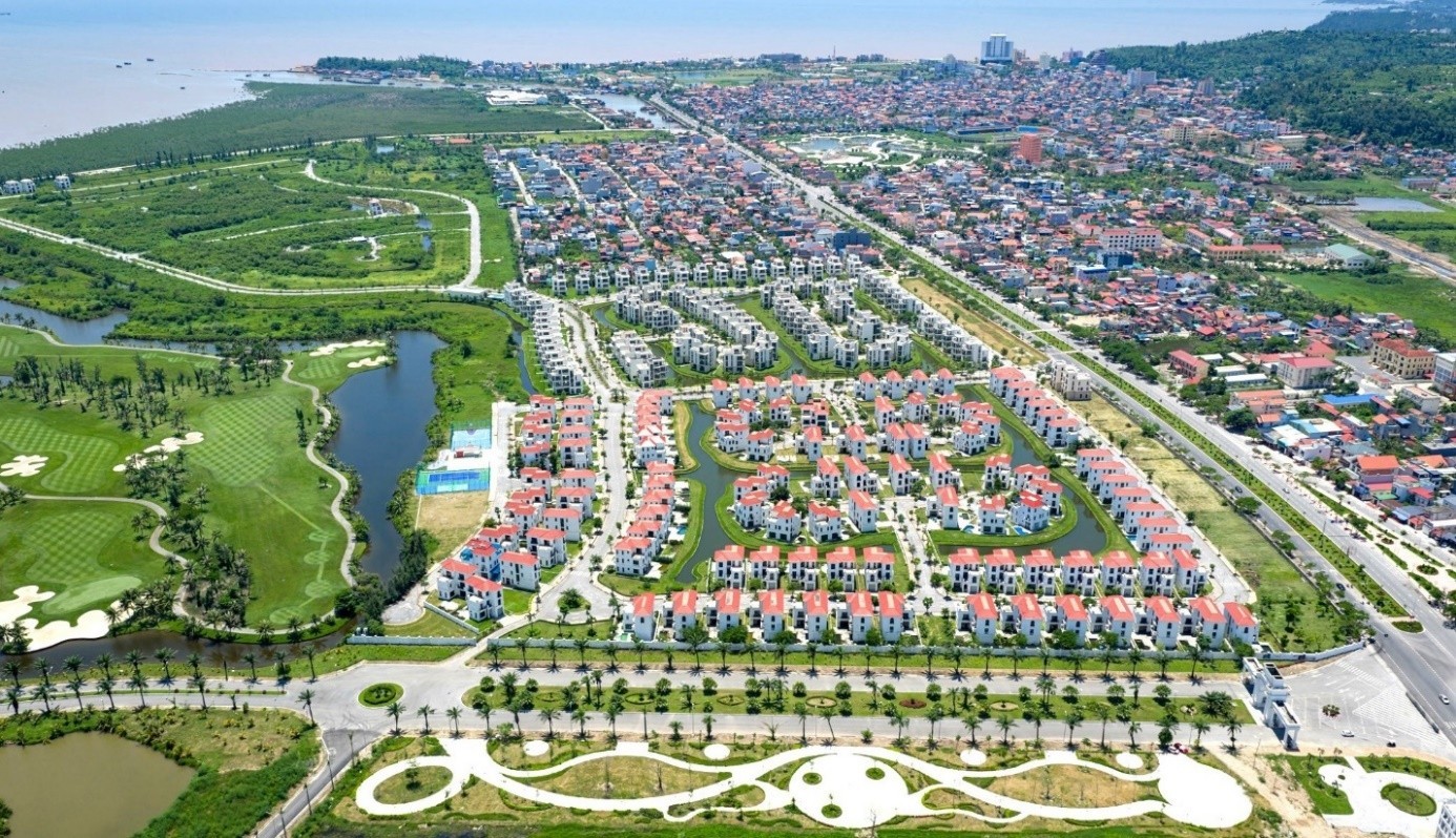 ruby-coastal-city-pld-1758529787.jpg