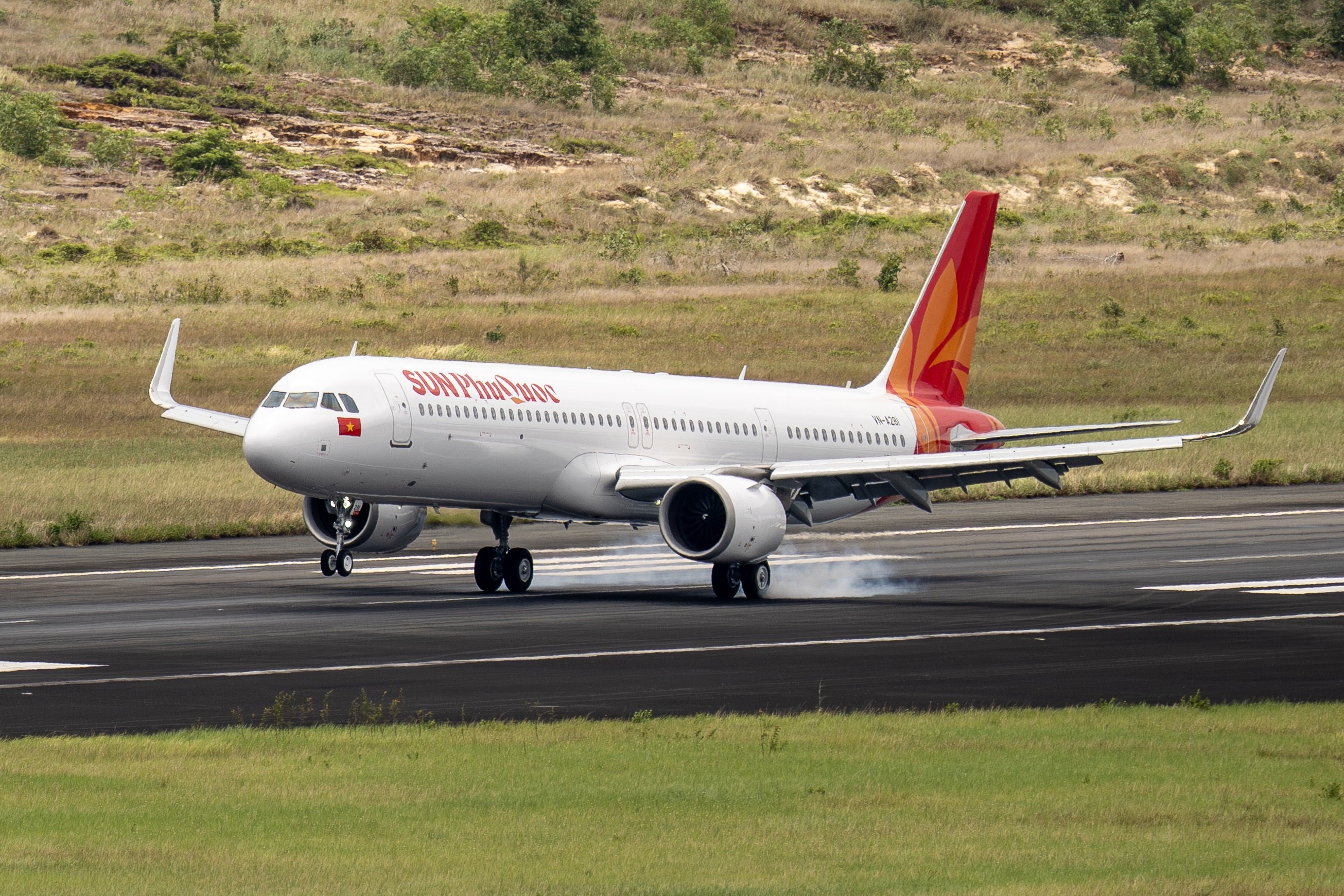 hang-hang-khong-sun-phuquoc-airways-1758627271.jpg