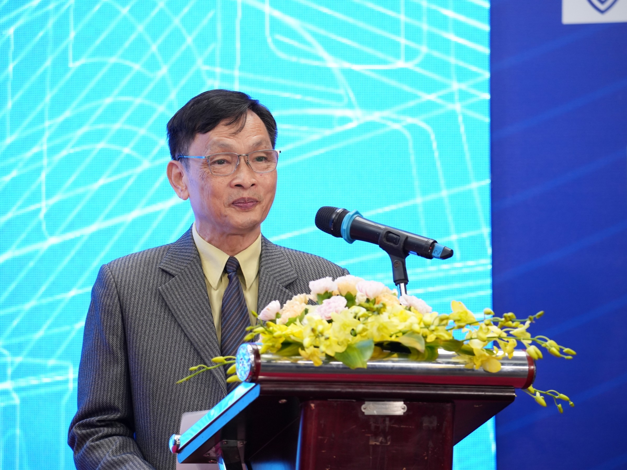 ong-vu-hoang-lien-pld-1759217622.jpg