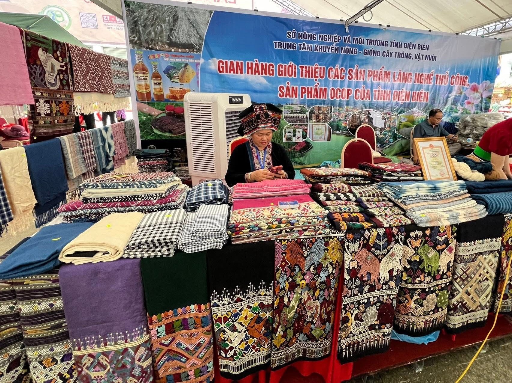 thu-cong-my-nghe-pld-1760110390.jpg