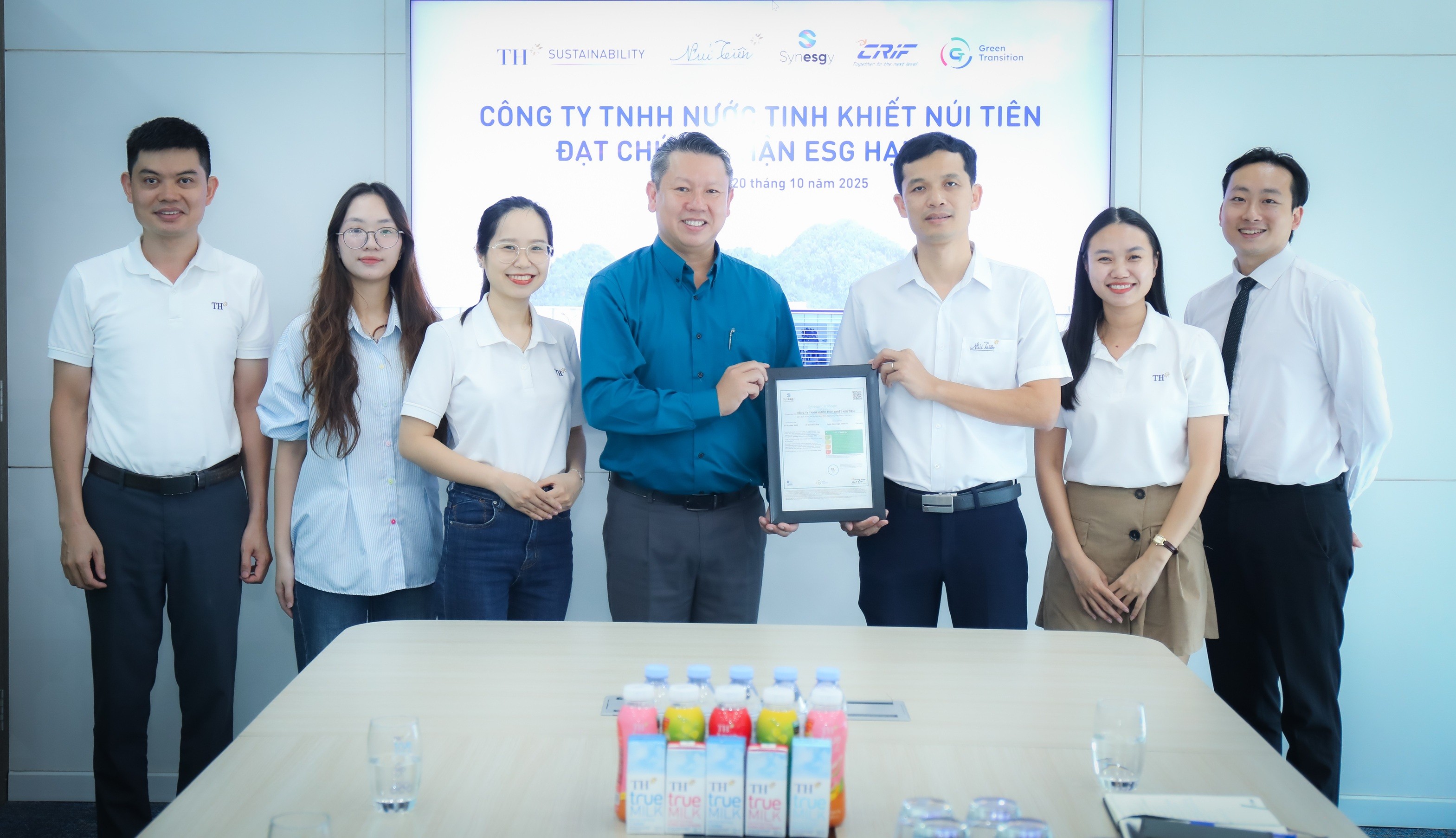 nui-tien-nhan-chung-nhan-esg-1760957473.jpg