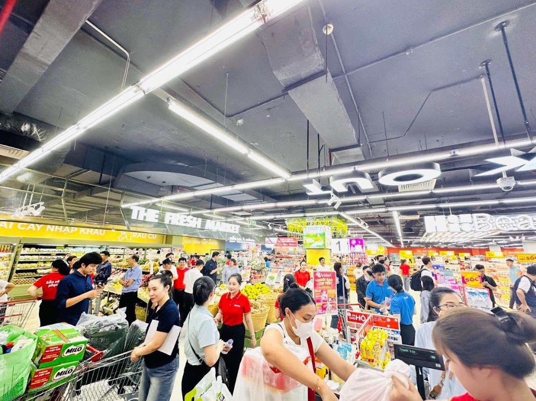 wincommerce-dat-ky-luc-doanh-thu-hon-10500-ty-tang-toc-hien-dai-hoa-ban-le-12-1761537972.jpg