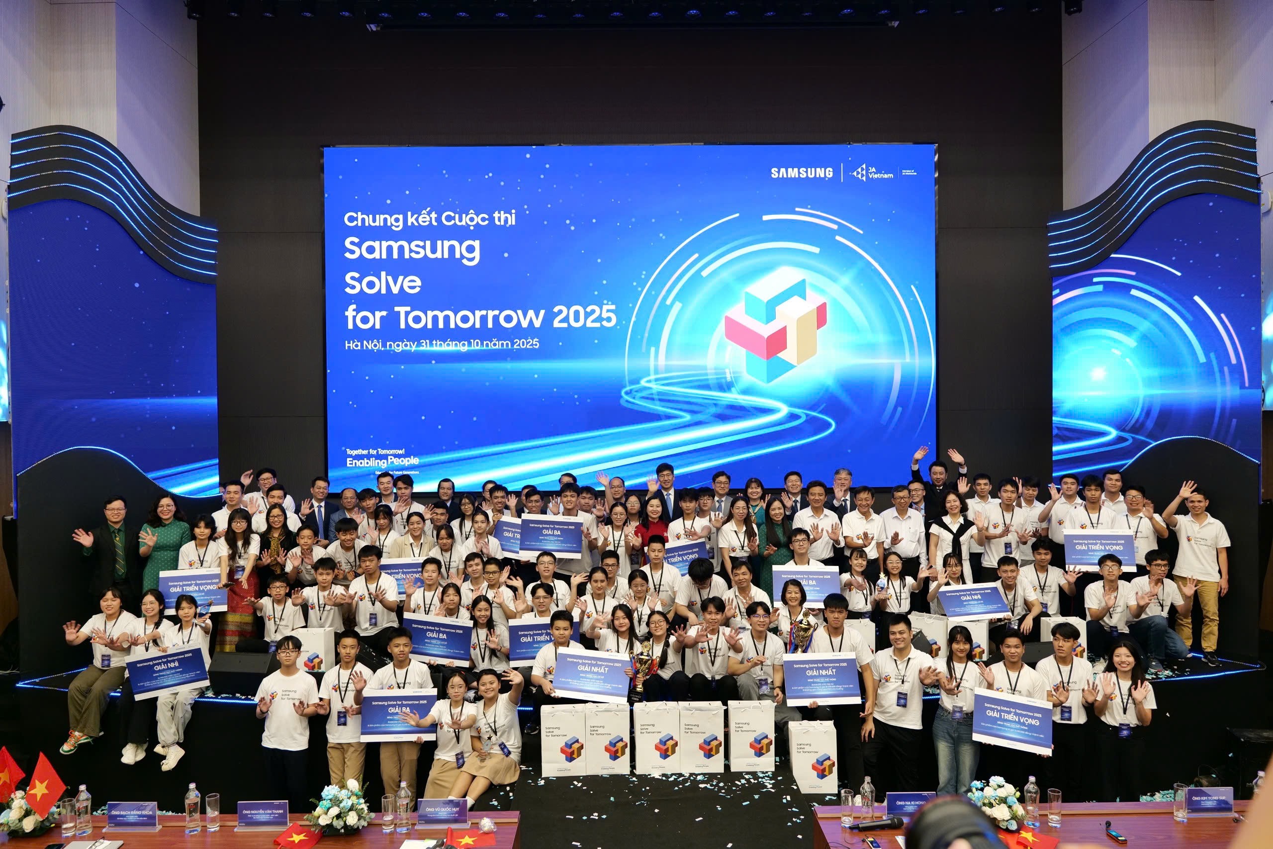 cuoc-thi-samsung-solve-for-tomorrow-2025-pld-1761915912.jpg