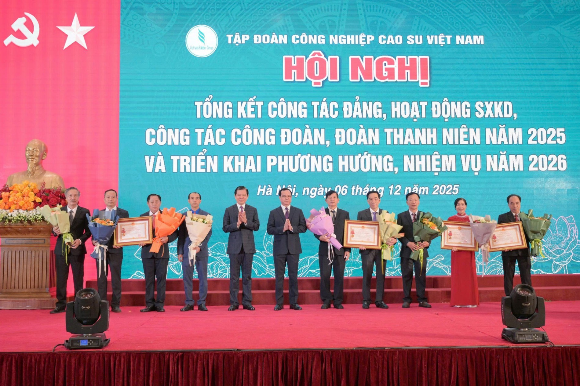 tap-doan-cong-nghiep-cao-su-viet-nam-pld-1765033616.jpg