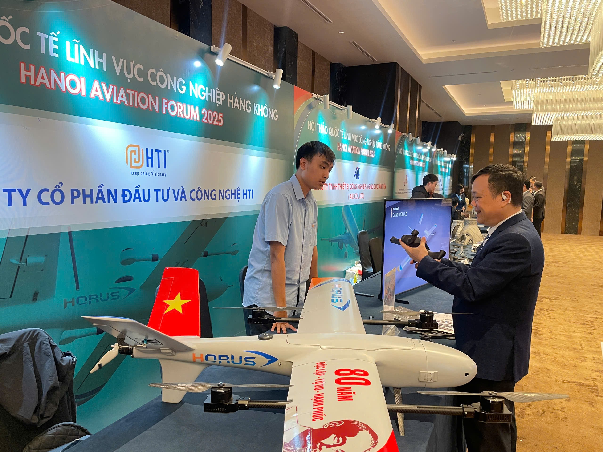 hanoi-aviation-forum-2025-pld-1765815084.jpg