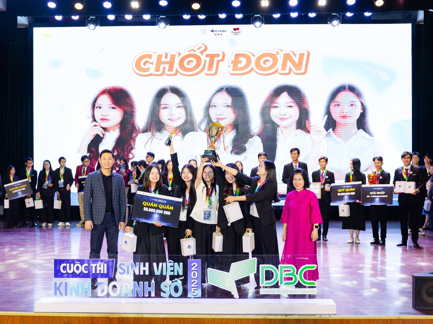 cuoc-thi-sinh-vien-kinh-doanh-so-2025-pld-1766158985.jpg