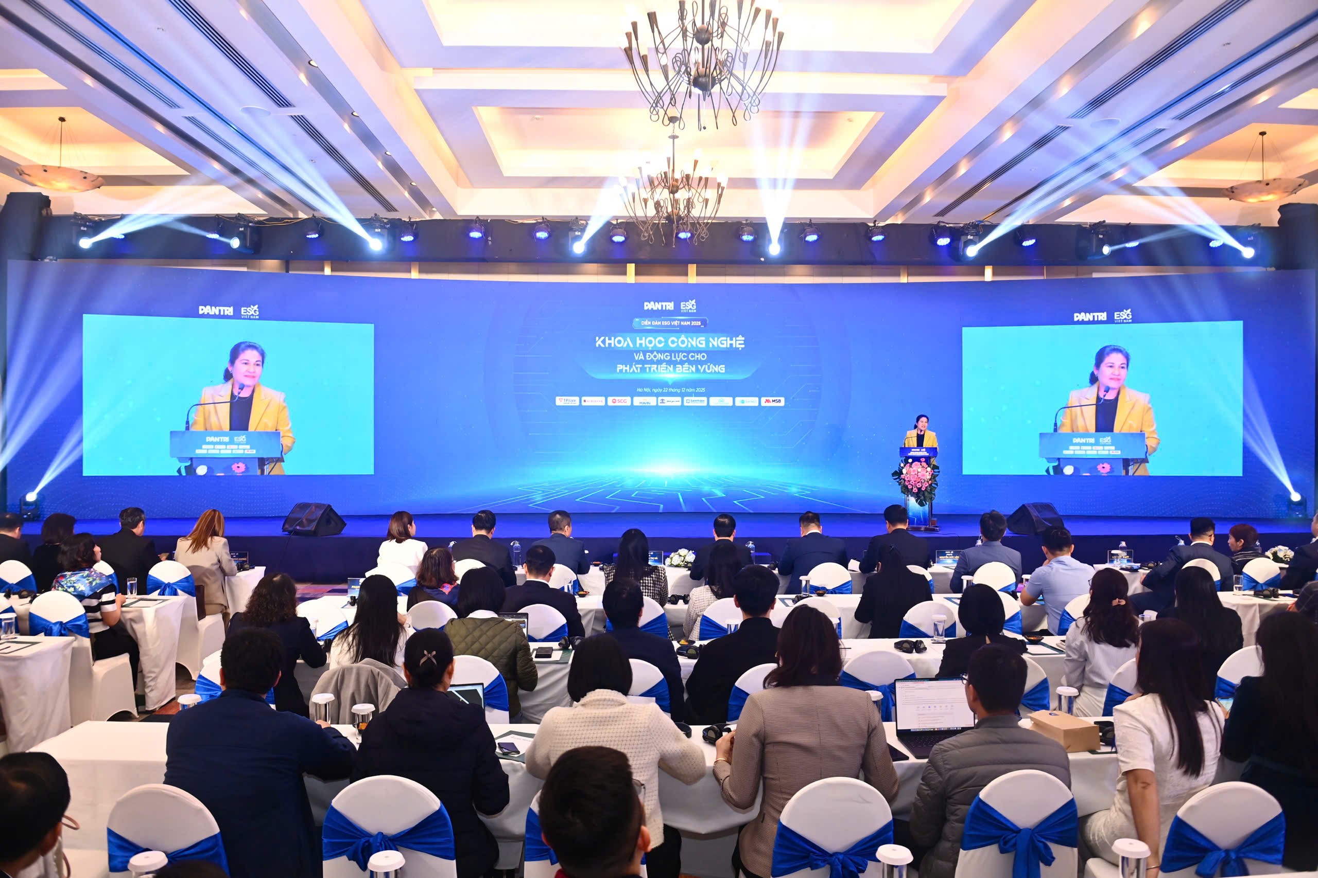 dien-dan-esg-viet-nam-2025-pld-1766418540.jpg