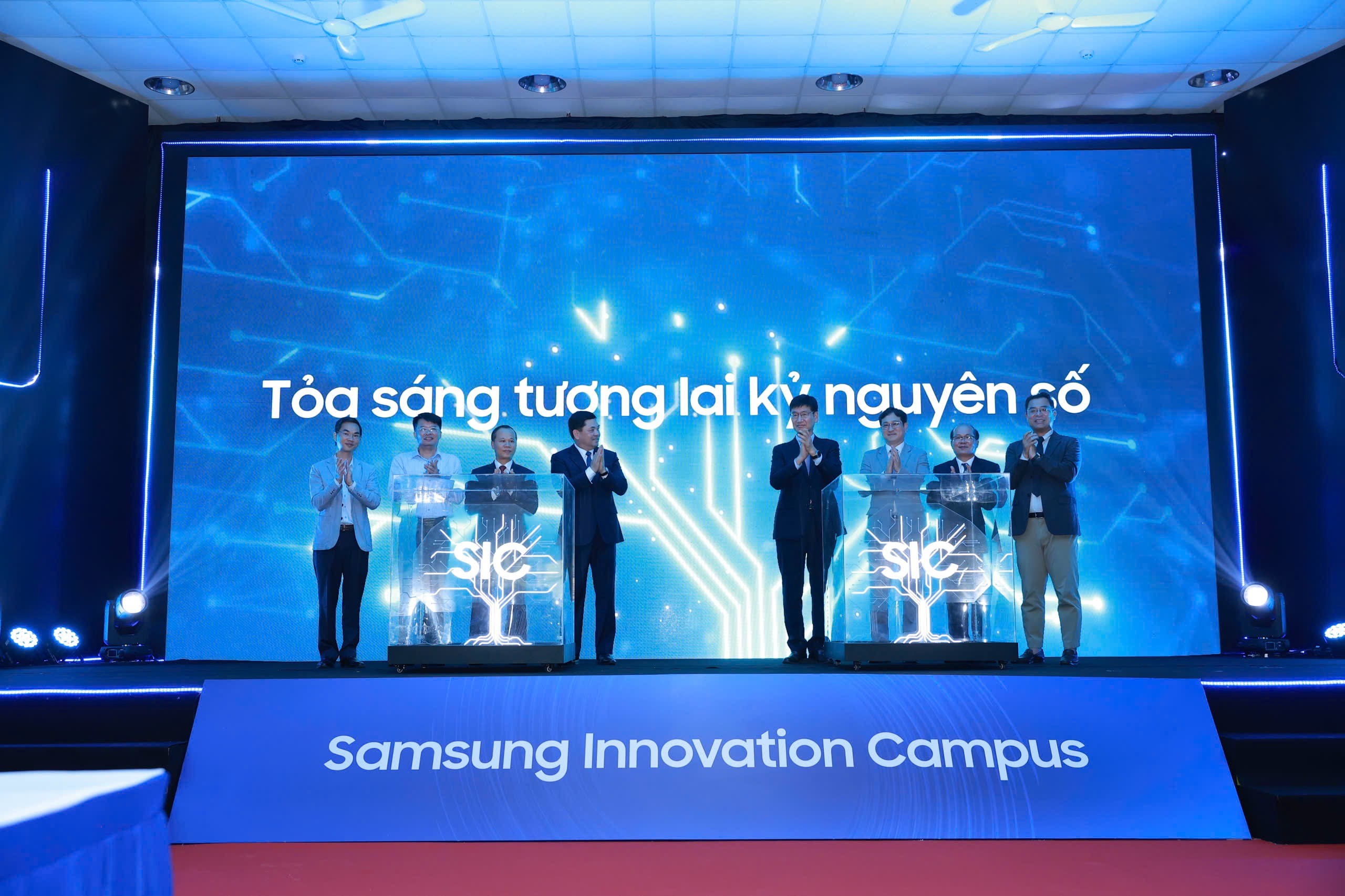 chuong-trinh-samsung-innovation-campus-2026-chinh-thuc-khoi-dong-pld-1776228620.JPG