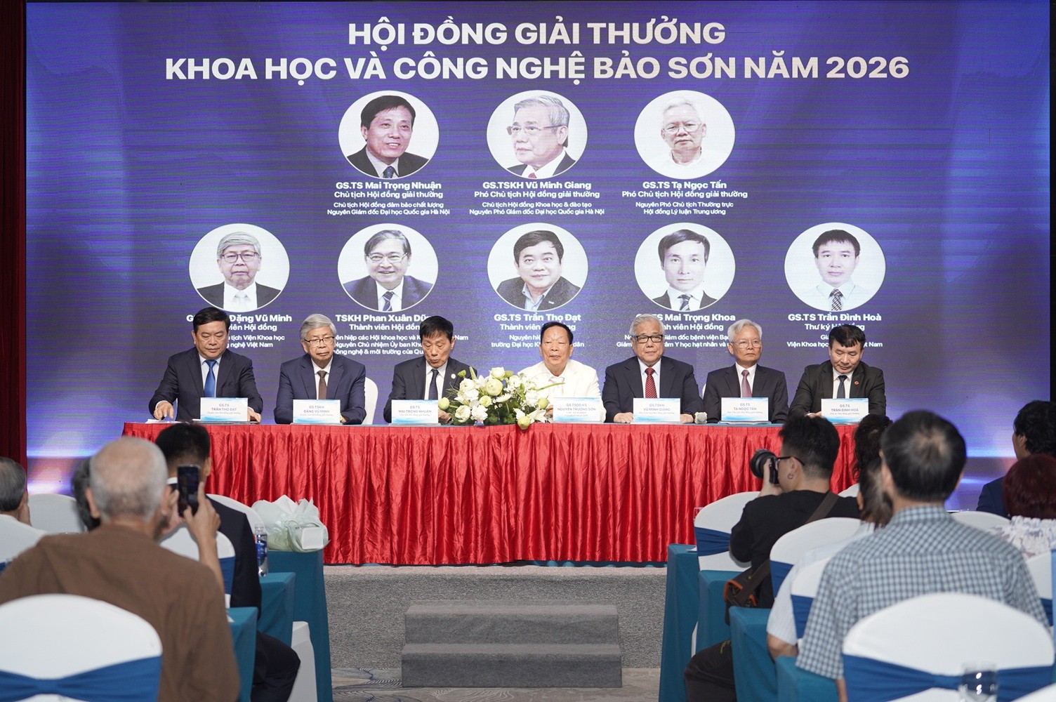 giai-thuong-khoa-hoc-va-cong-nghe-bao-son-nam-2026-pld-1778306414.JPG