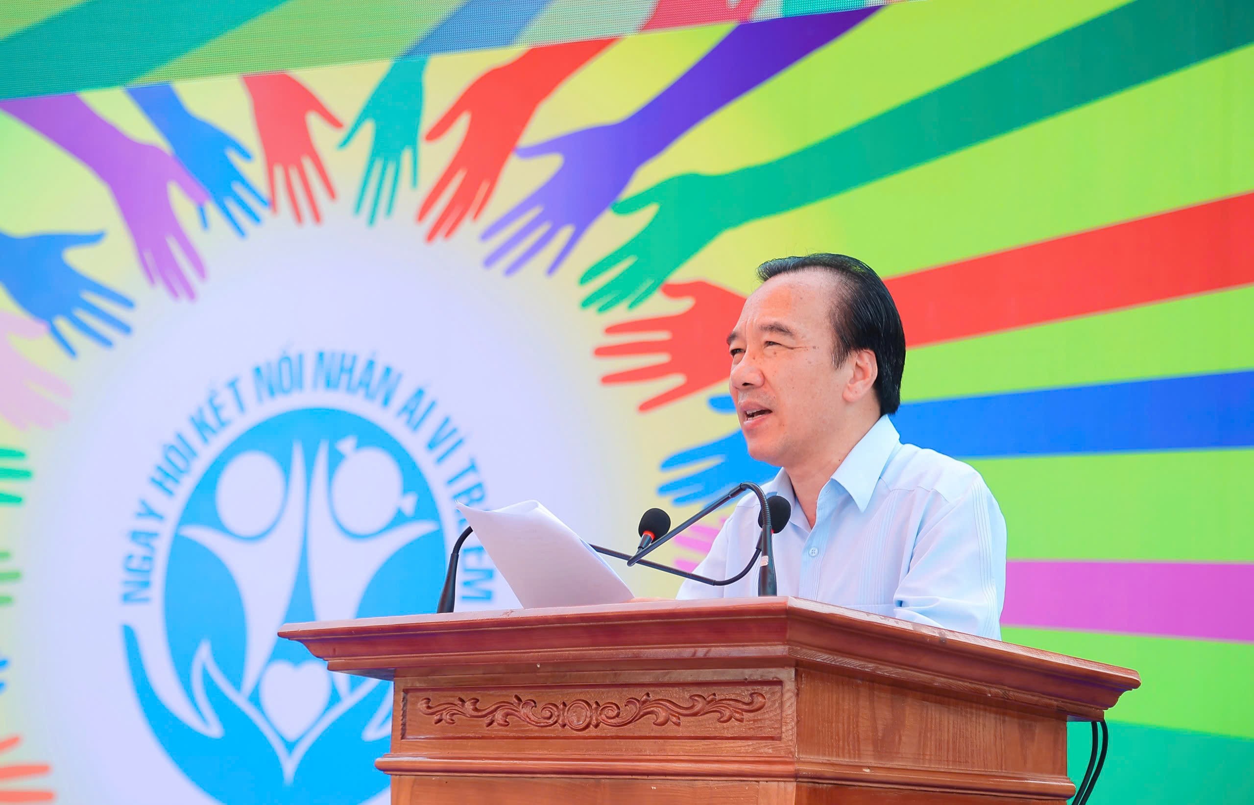 ong-ngo-sach-thuc-pld-1780113504.jpg