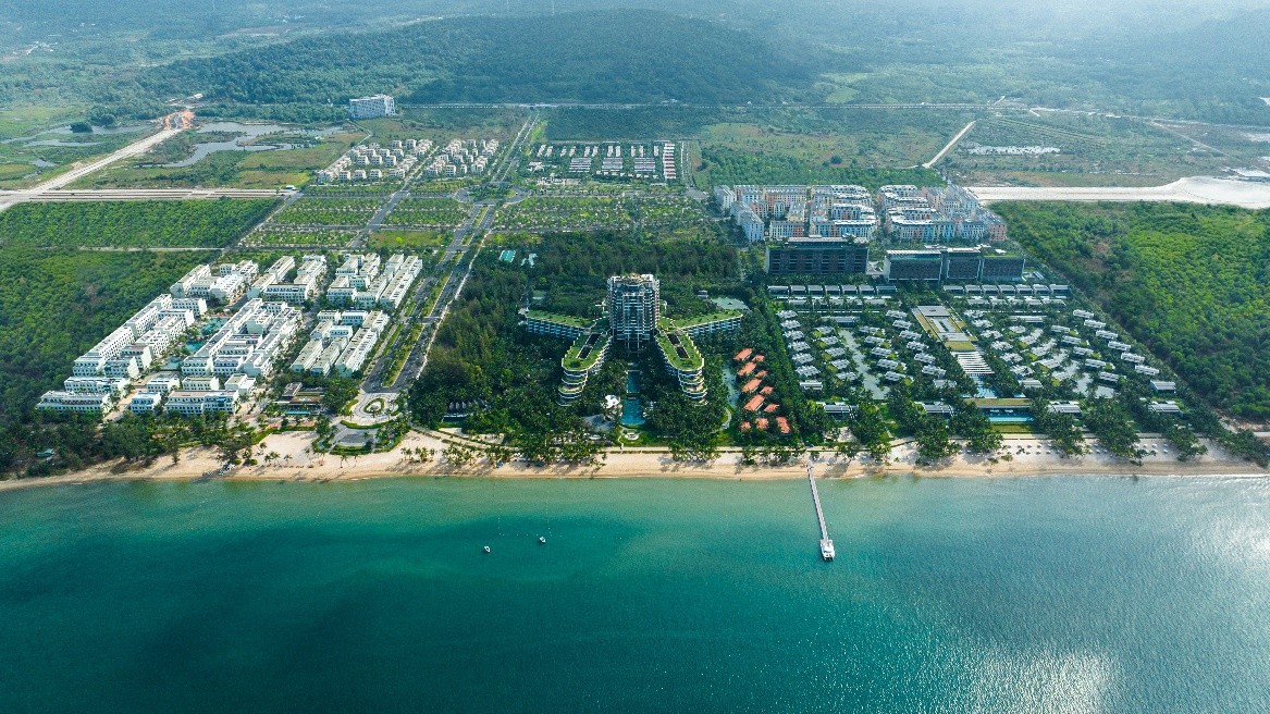 khu-phuc-hop-nghi-duong-giai-tri-phu-quoc-marina-do-bim-land-phat-trien-quy-tu-nhieu-thuong-hieu-khach-san-quoc-te-hang-dau-nhu-regent-intercontinental-sailing-club-1780476796.jpg