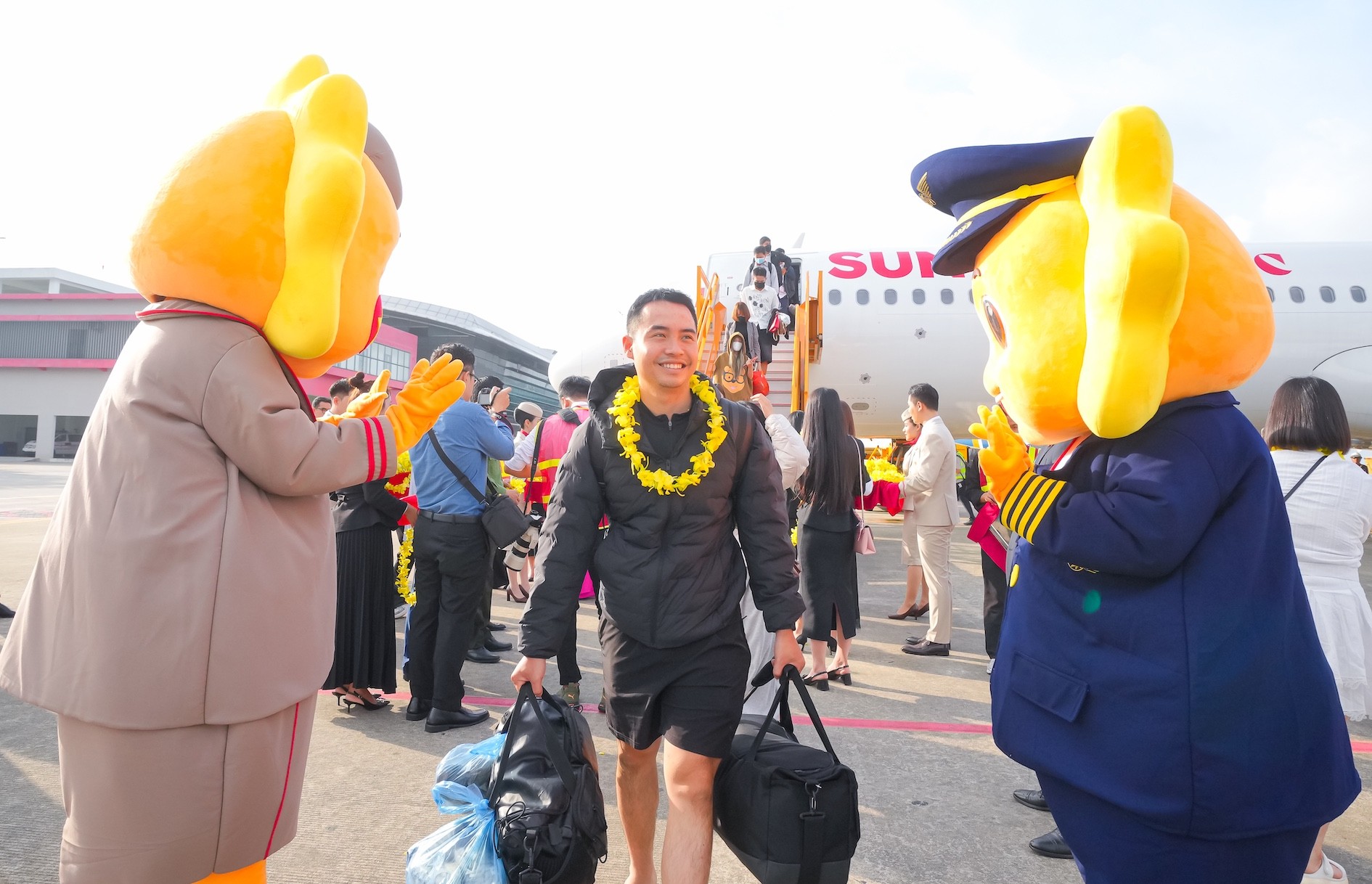 tau-bay-spa-ha-canh-da-nang-1-1780716454.jpg