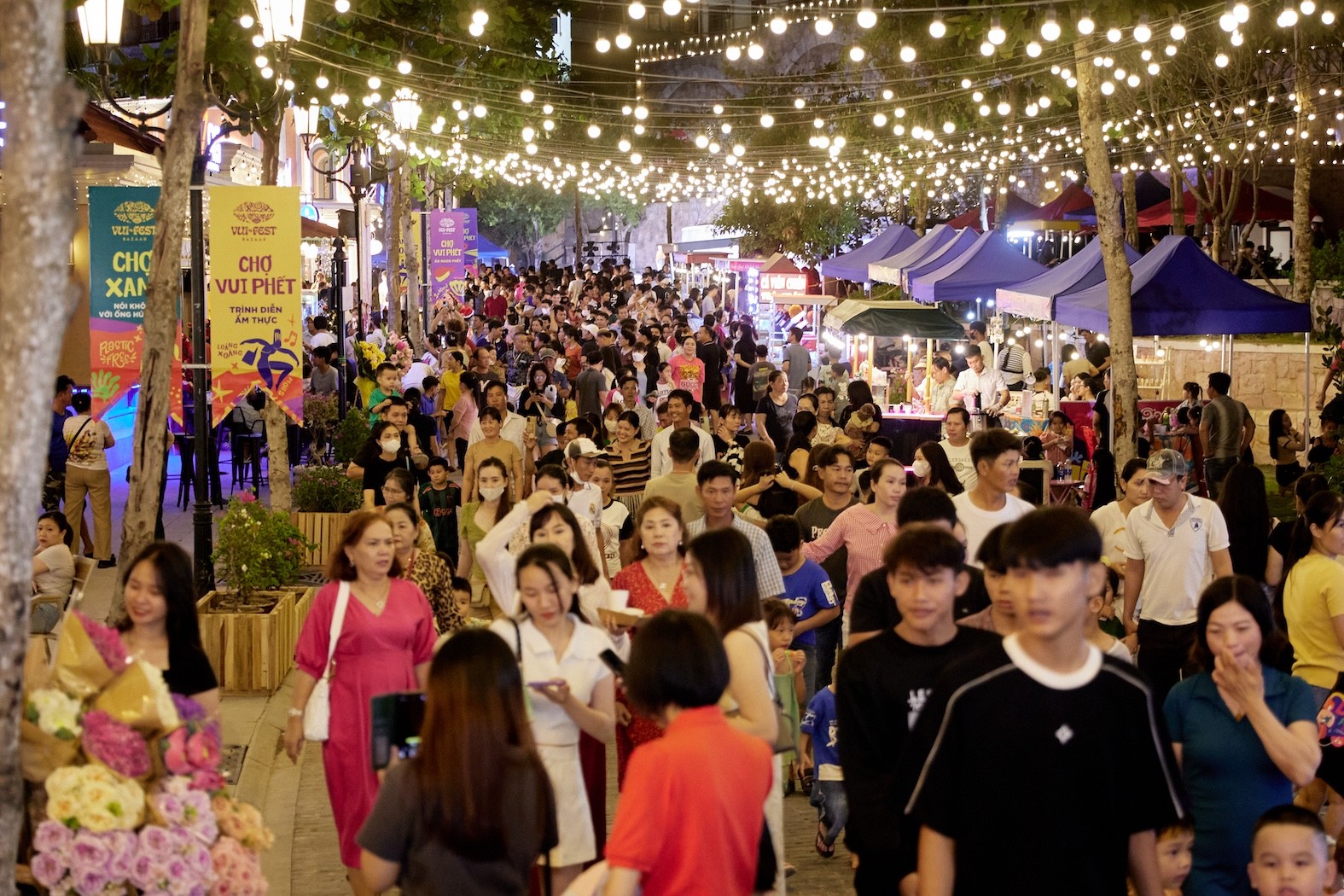 vui-fest-bazaar-2-1783671604.jpg